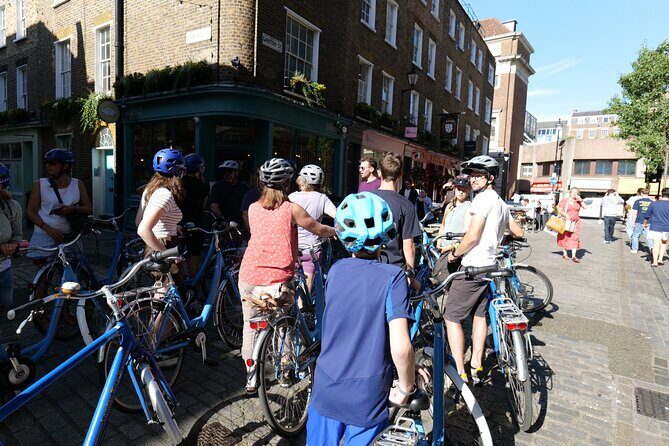 Love London Bike Tour - Westminster Abbey School: getting near the big sight