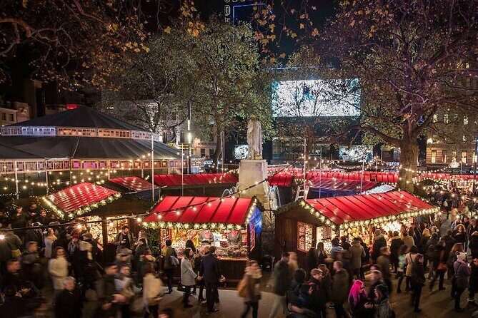 Magical London Christmas Lights Walking Tour with a Londoner - A 4:00 pm start that turns “lights” into a real atmosphere