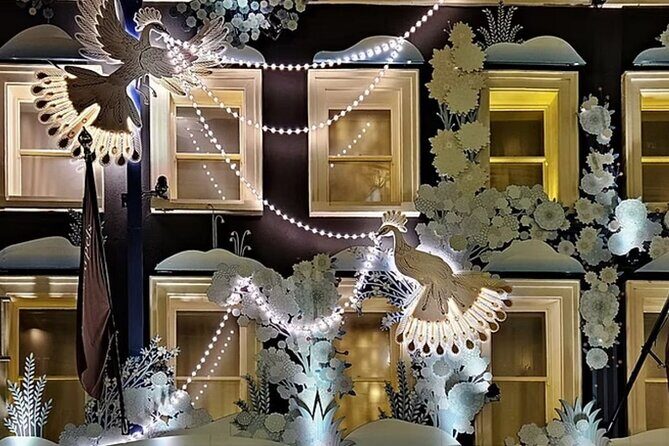 Magical London Christmas Lights Walking Tour with a Londoner - Meeting at The Clermont London and finishing at Carnaby Street