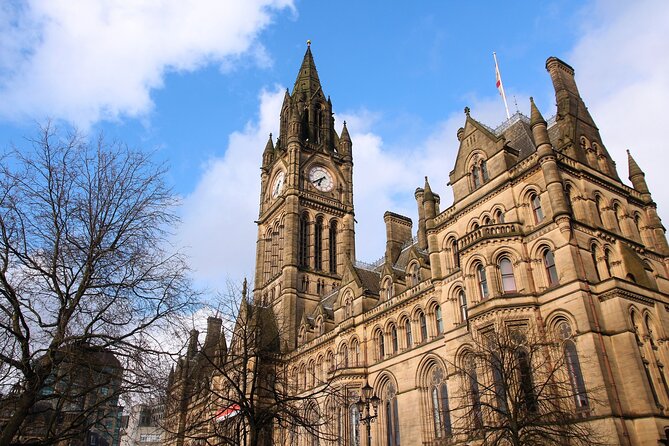 Manchester Scavenger Hunt and Highlights Self-Guided Tour - How the Clue Walks Shape Your Day: 5 km and 10+ Stops