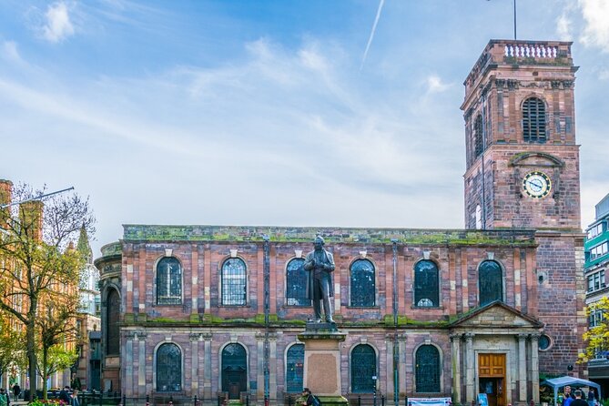 Manchester Self Guided City Walk and Interactive Treasure Hunt - Points, Hints, and the Leaderboard Mood