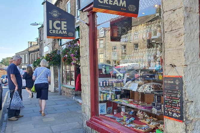 MANCHESTER: Yorkshire Adventure - Sightseeing Day Trip Tour - Malham Cove Cliff Views: Limestone Drama and Movie Trivia