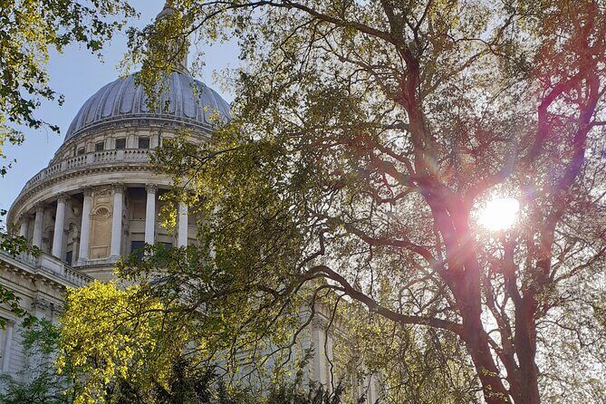 Medieval History Walking Tour from The Tower of London - Tour pacing, what to wear, and how to get the most out of 10-minute stops