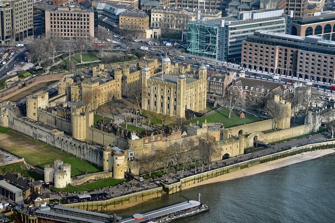 Medieval London: A Self-Guided Audio Tour from Monument to the Tower of London - What you’re really buying with this Medieval London audio tour