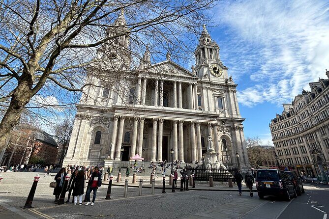 Medieval London Walking Tour Oxford PhD Historian Guide - The walking route: timing, transit, and what to pack