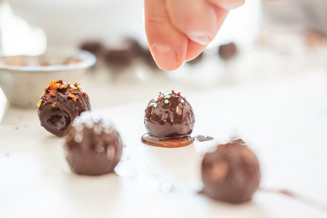 Melt's Amazing Bonbons making in Notting Hill - Melt’s Amazing Bonbons in Notting Hill: nostalgia with a chocolatier’s touch