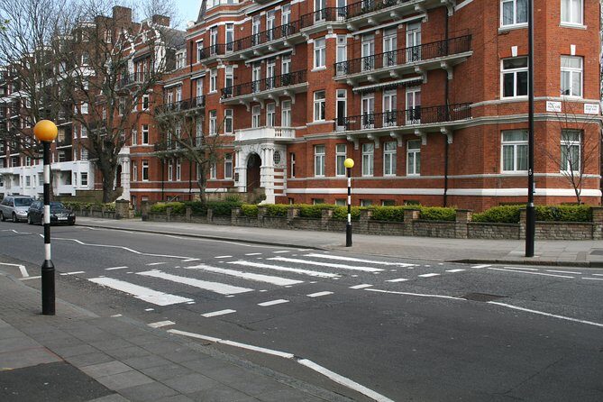 Music of London Rock And Pop Private 3-Hour Walking Tour - Abbey Road Studios and the Abbey Road Crossing Moment