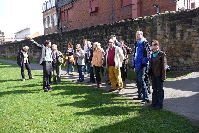 Newcastle: History and Highlights Private Guided Walking Tour - Central Arcade and Grainger Market: shopping streets with character