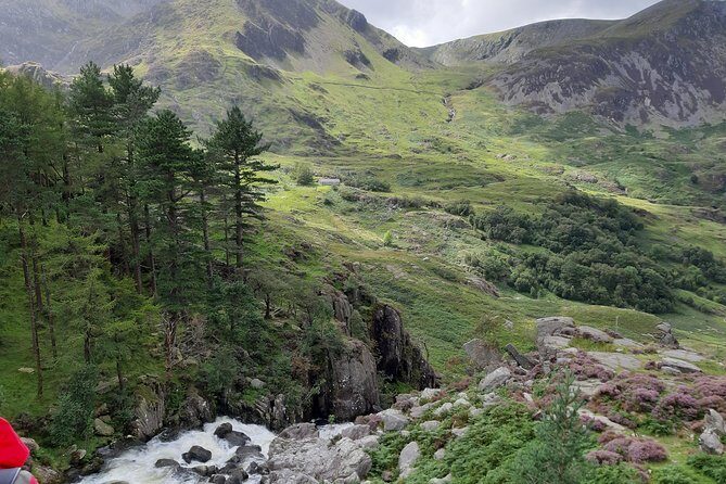 North Wales and Caernarfon Castle day-tour from Liverpool - Snowdonia-Eryri National Park: the photo-time payoff