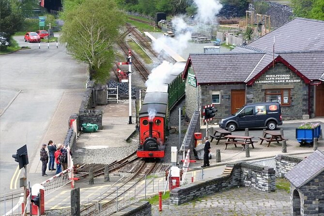 North Wales & Caernarfon Castle Full-Day Tour from Manchester - Guides and commentary style: what to expect from the person behind the wheel