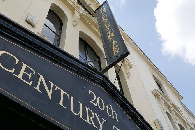 Notting Hill Walking Tour for Small Groups - Meeting at Notting Hill Gate: Starting Where You’ll Feel Oriented