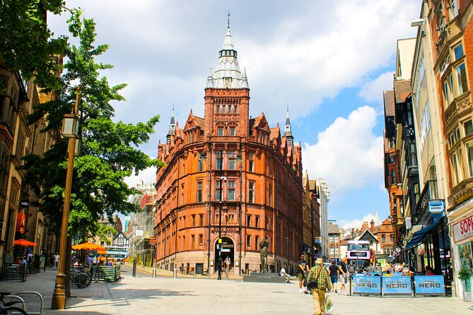 Nottingham and Robin Hood Private Guided Walking Tour - Beeston Canal: the city’s transformation story starts above ground