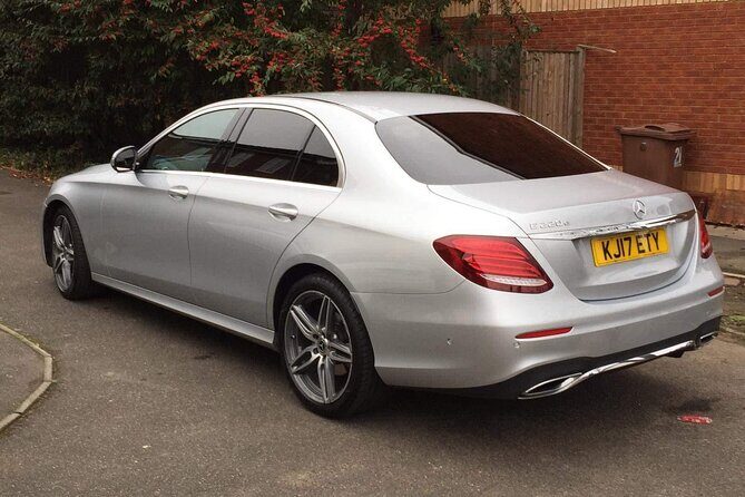 One Way Taxi Transfer from Heathrow Airport to City Airport - When a private taxi beats the other options