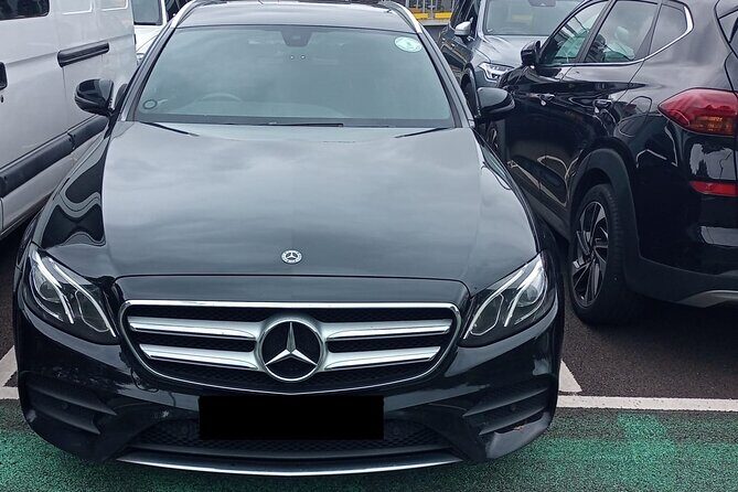 One Way Taxi Transfer from Heathrow Airport to London - Waiting time and parking fees: the part people forget