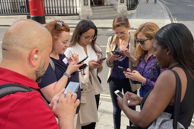 Outdoor Adventure Game in London - Freemasons Hall and the W1-Style Detours: The Eureka Moments