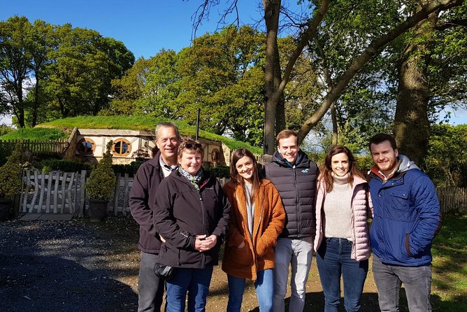 Owners vineyard tour and tasting at Oastbrook - How the aroma exercise makes you a better wine taster (fast)