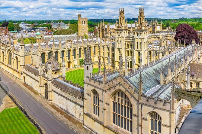 Oxford and Cambridge Universities Guided Day Trip from London - Price and Logistics: Is $122 a Good Use of Your Day?