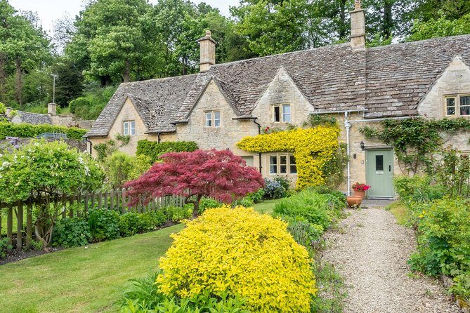 Oxford and Traditional Cotswolds Villages Small-Group Day Tour from London - Comfort and logistics: the small details that change your day
