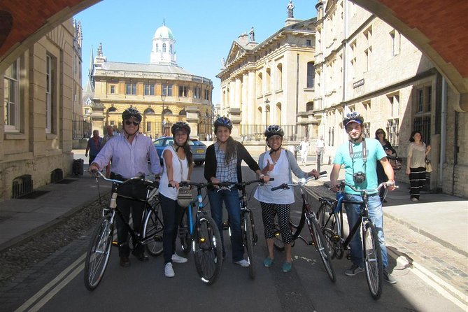 Oxford Bike Tour with Student Guide - Oxford University by bike: seeing 38 colleges without the bottleneck