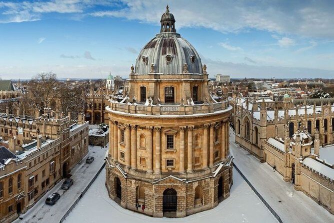 Oxford, Cotswolds & Stratford-upon-Avon Tour with Christmas Lunch - The traditional Christmas lunch: what’s included and how to time your expectations