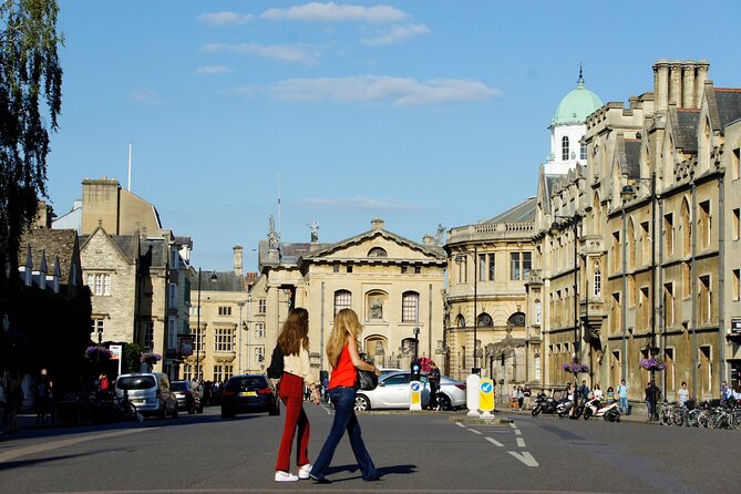 Oxford Official University & City Tour - Radcliffe Camera: the photo you’ll actually understand