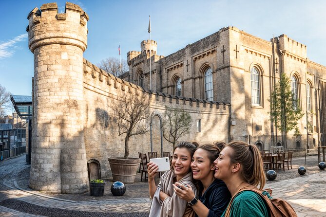 Oxford Private Day Trip from London – Sightseeing & Lunch - Oxford by story: the colleges, memorials, and science stops