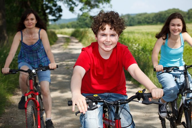 Oxford Scenic Cycle Tour- 2 persons minimum summer season - Meeting point on Broad Street: easy to find, easy to start late-day