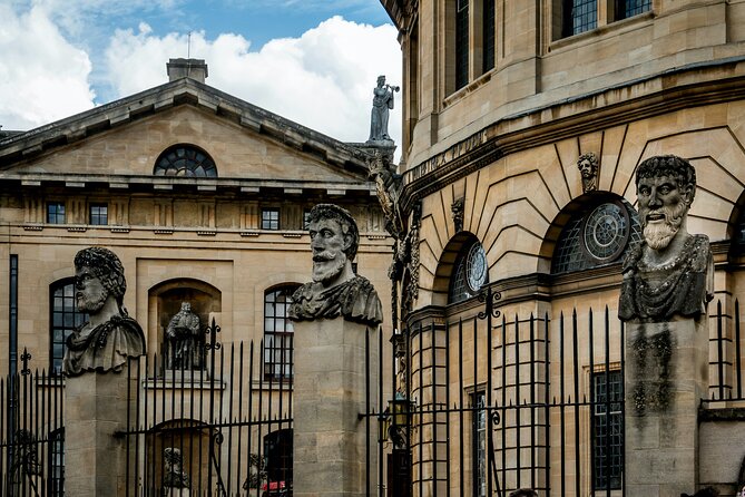 Oxford Self Guided Walking Tour with Mobile App - Oxford Covered Market Stop: Where the Break Makes Sense