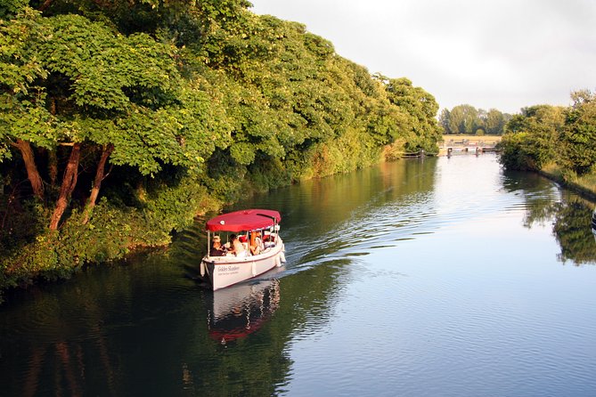 Oxford Sightseeing River Cruise Along The University Regatta Course - Included vs Not Included: What to Budget Without Stress