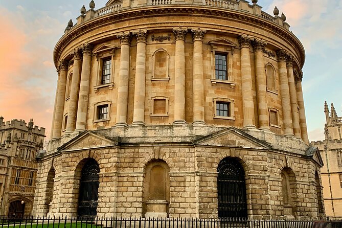 Oxford Tour App, Hidden Gems Game and Big Britain Quiz (1 Day Pass) UK - Walking reality: the game can mean long loops
