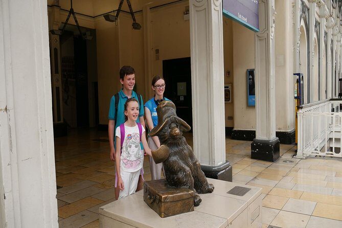 Paddington Bear Walking Tour - Guides and group energy: what the best hosts do right