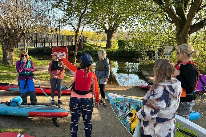 Paddleboarding Adventures in Tonbridge - Your 90 minutes of paddleboarding: the practical flow