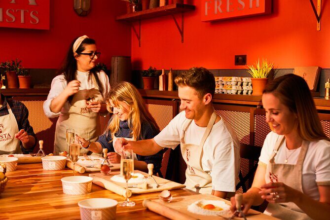 Pasta Making with Unlimited Prosecco in London's West End - What you learn: pasta bianca vs pasta all’uovo
