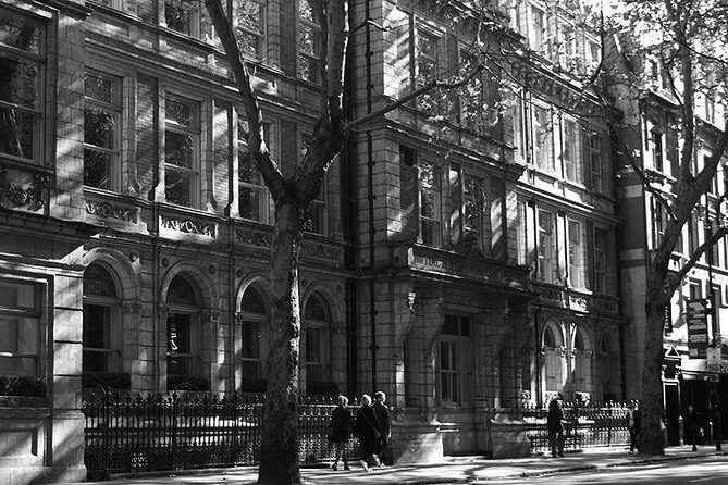 Photography Tour walking the back streets of London's West End (3 hours) - Seven Dials Stop: Spy-Novel Links and Photo Opportunities in One Place
