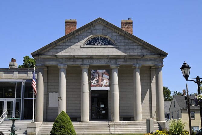 Plymouth Pilgrims Self-Guided Walking Audio Tour - Stop 3: Massasoit Statue, Brewster Gardens, and the Pilgrim Maiden