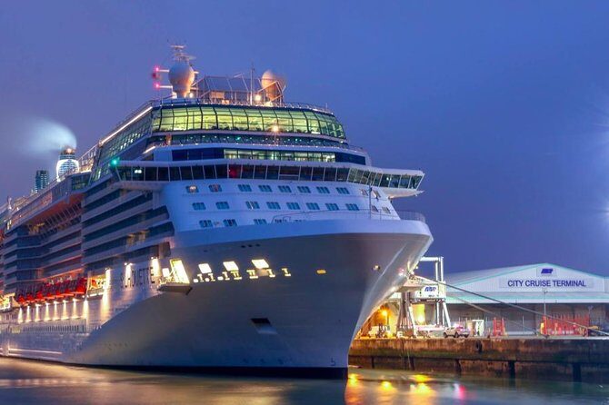 Port Arrival or Departure Shared Ride to London and Southampton - Meeting Your Driver: Vouchers, Lobbies, and the Cruise Terminal Sign