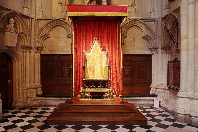 Priority Access Westminster Abbey Tour with a Professional Guide - Who Should Book This Westminster Abbey Tour