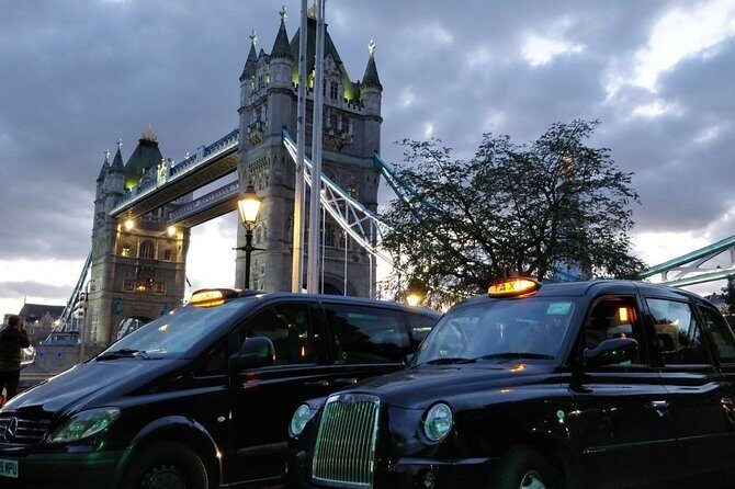 Private 2-Hour Night Tour of London in an Iconic Black Cab - Tate Modern, Blackfriars Bridge, and Thames viewpoints
