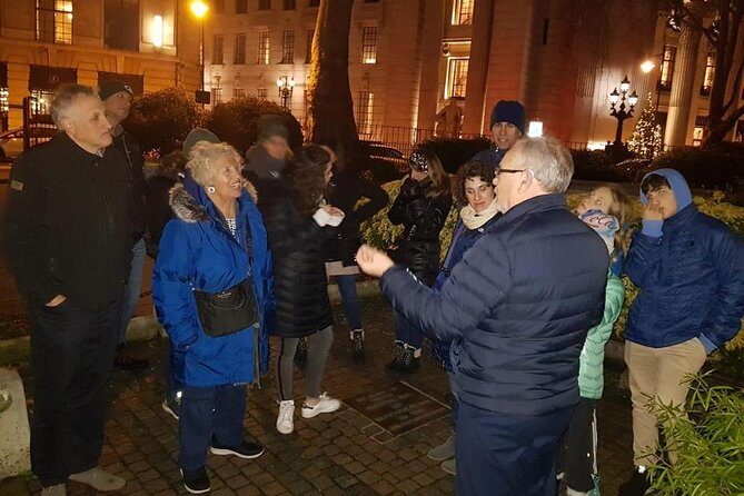 Private 2-Hour Night Tour of London in an Iconic Black Cab - St Paul’s, Bank of England, Mansion House, and Royal Exchange