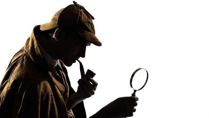 Private Bespoke Tour: Sherlock Holmes and Sir Arthur Conan Doyle - Baker Street Station, the Holmes Statue, and the End at 221B