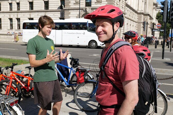 Private Bike or eBike Gold Classic Tour London - Big Ben and the Houses of Parliament: quick hits with context
