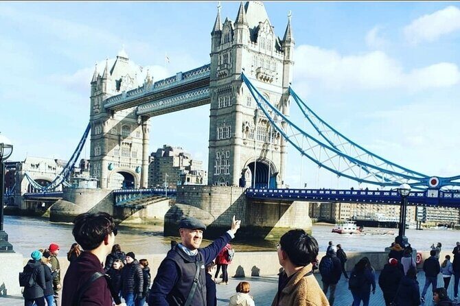 Private Black Cab Tour of London's Iconic Landmarks - Private Black Cab Pricing: When It Feels Worth It