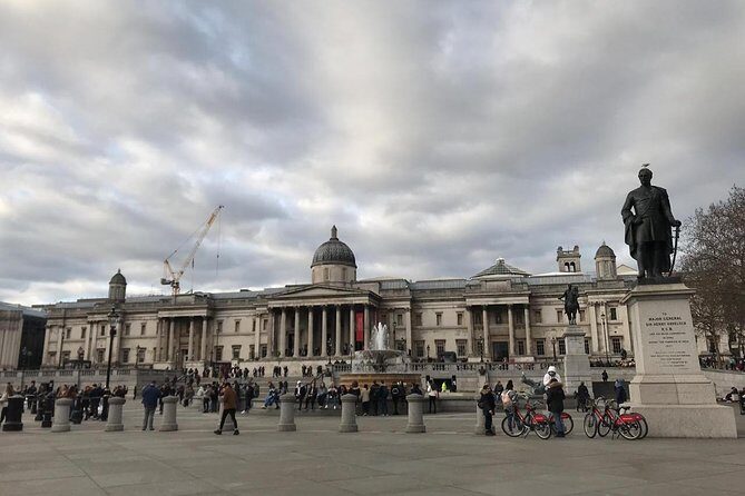 Private Chauffeur at your Disposal in London - Price and Value for Groups: When $619.32 Makes Sense