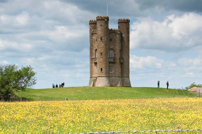 Private Cotswold Village Tour - 4th & 5th guest travel FREE - Stanway House & Fountain and Photo-Stop Strolls