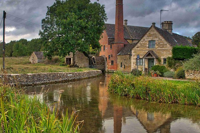 Private Cotswolds and Stratford upon Avon - What You’re Really Buying: a private driver day in the Cotswolds
