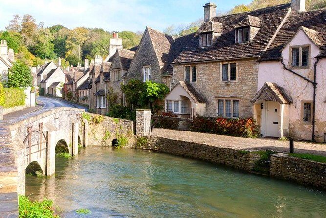 Private Cotswolds and Stratford upon Avon - Stow-on-the-Wold lunch stop: a market town break