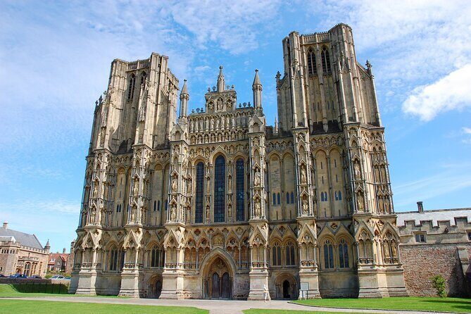Private Day Tour from Bath to Glastonbury and Wells with Pickup - Pickup From Bath: Private Comfort, Simple Communication