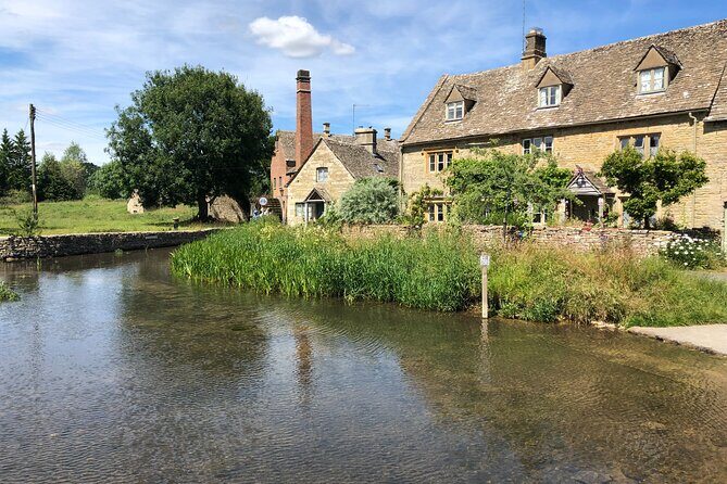 Private Day Tour from Bath to the Captivating Cotswolds - Cirencester: Roman roots and a market-town pulse