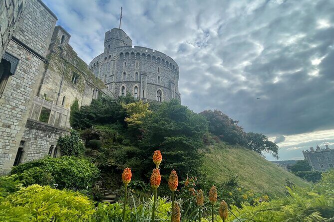 Private Day Tour to Bath and Windsor Castle - Private, round-trip transportation: the comfort and real-life value