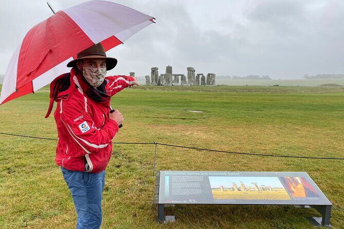 Private Day Tour to Stonehenge and Glastonbury - Glastonbury Tor: the free climb with the best payoff